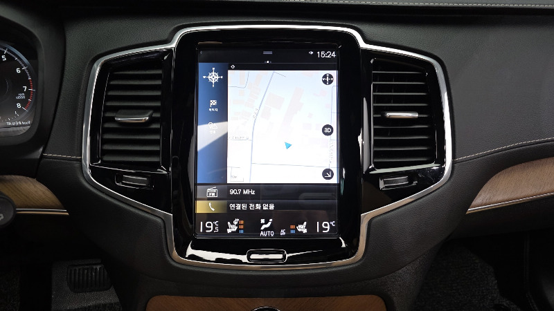 car Volvo XC90 id38061 photo #15