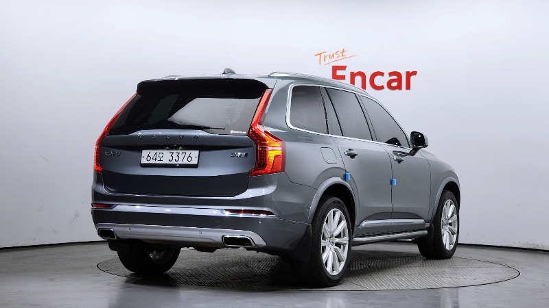 car Volvo XC90 id38072 photo #2