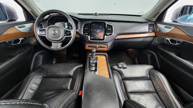 car Volvo XC90 id38072 photo #7