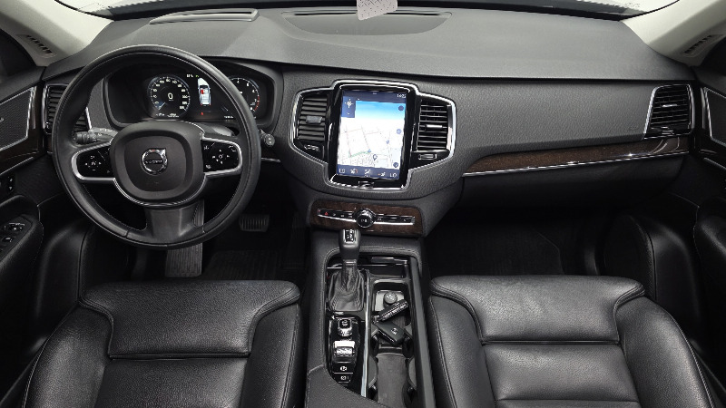 car Volvo XC90 id38073 photo #7