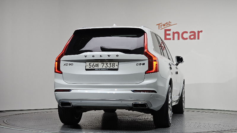 car Volvo XC90 id38075 photo #4
