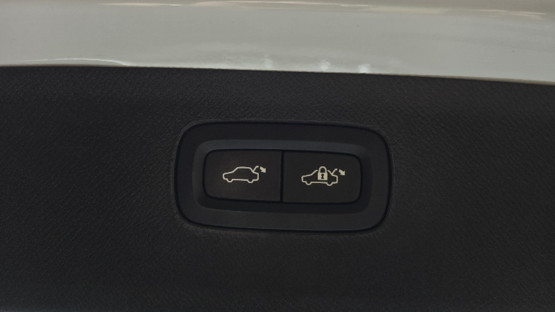 car Volvo XC90 id38105 photo #17