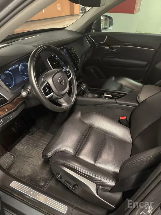 car Volvo XC90 id38112 photo #18
