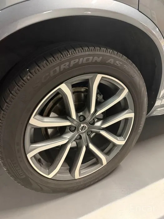 car Volvo XC90 id38112 photo #5