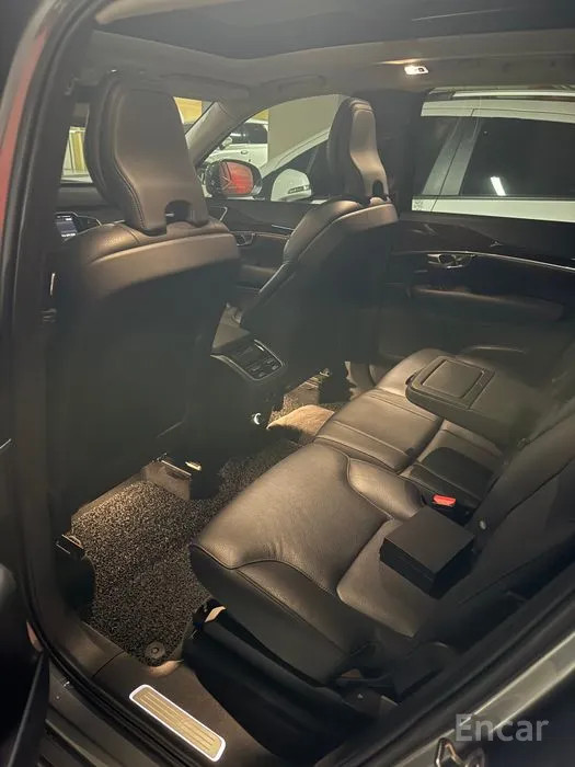 car Volvo XC90 id38112 photo #9