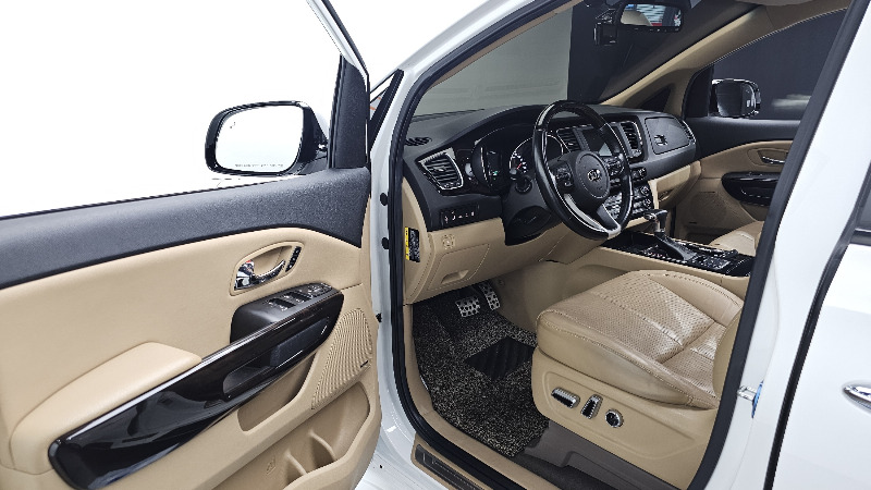 car KIA Carnival id38281 photo #11