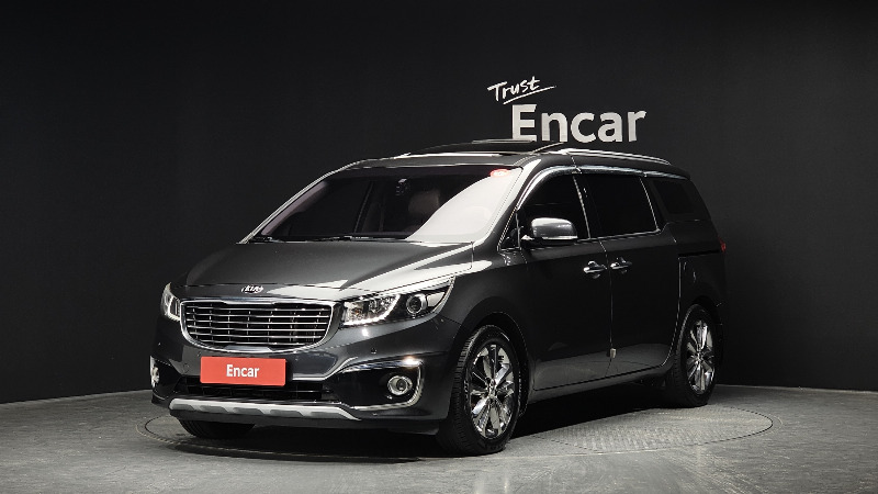 car KIA Carnival id38294 main photo