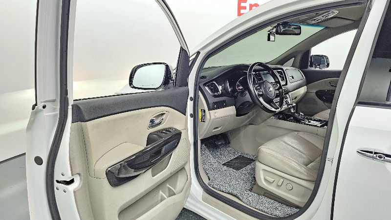 car KIA Carnival id38302 photo #10