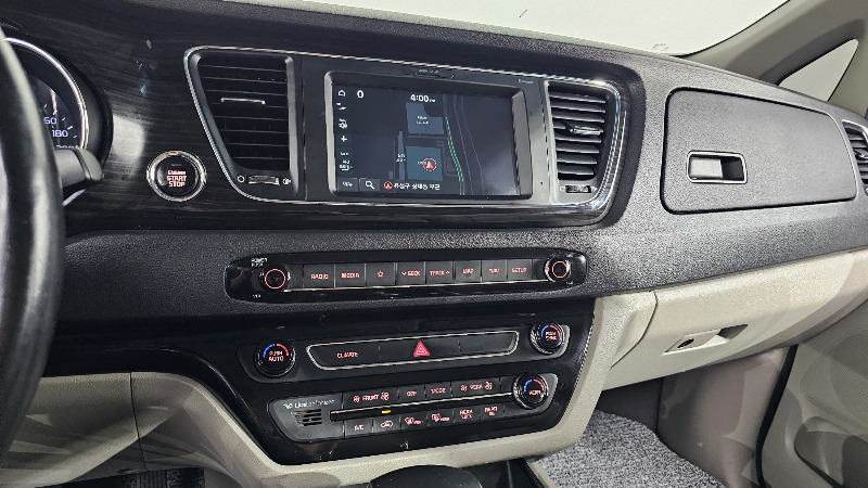 car KIA Carnival id38302 photo #15