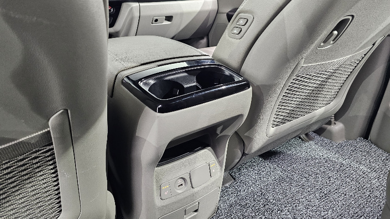 car KIA Carnival id38302 photo #19