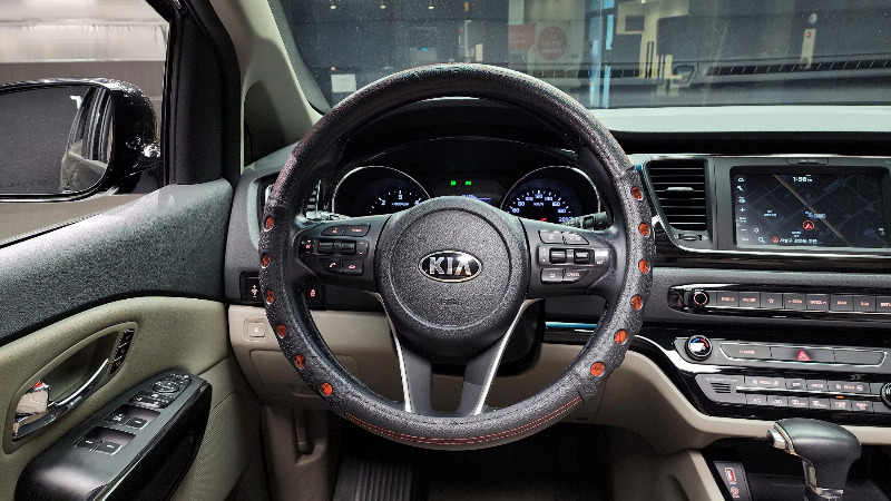 car KIA Carnival id38308 photo #14