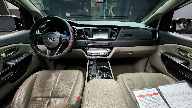 car KIA Carnival id38308 photo #7