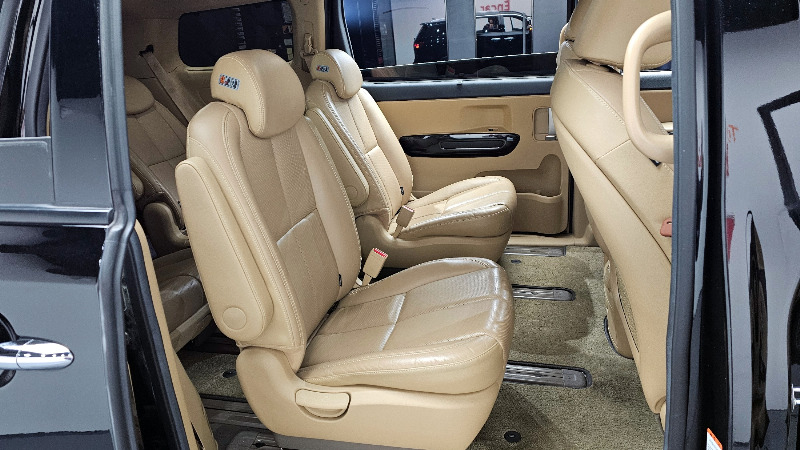 car KIA Carnival id38320 photo #12