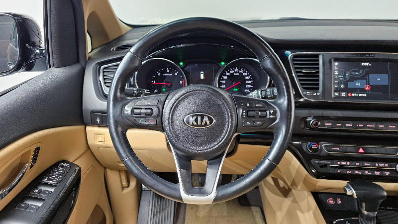 car KIA Carnival id38320 photo #13