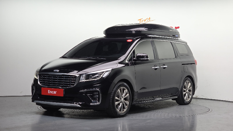 car KIA Carnival id38327 main photo