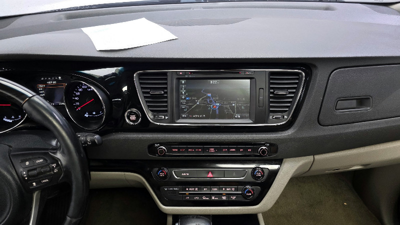 car KIA Carnival id38345 photo #15