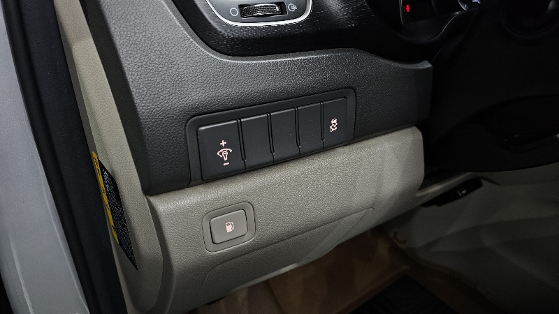 car KIA Carnival id38347 photo #16