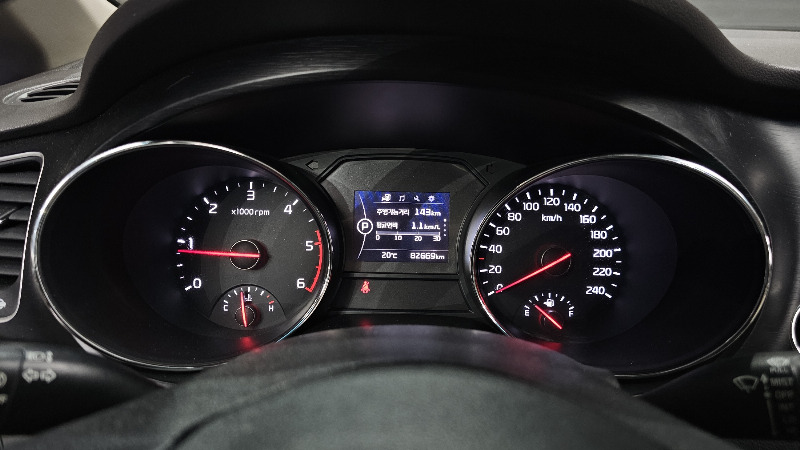 car KIA Carnival id38347 photo #8