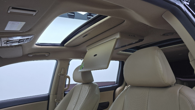 car KIA Carnival id38355 photo #17