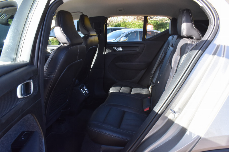 car Volvo XC40 id38541 photo #6