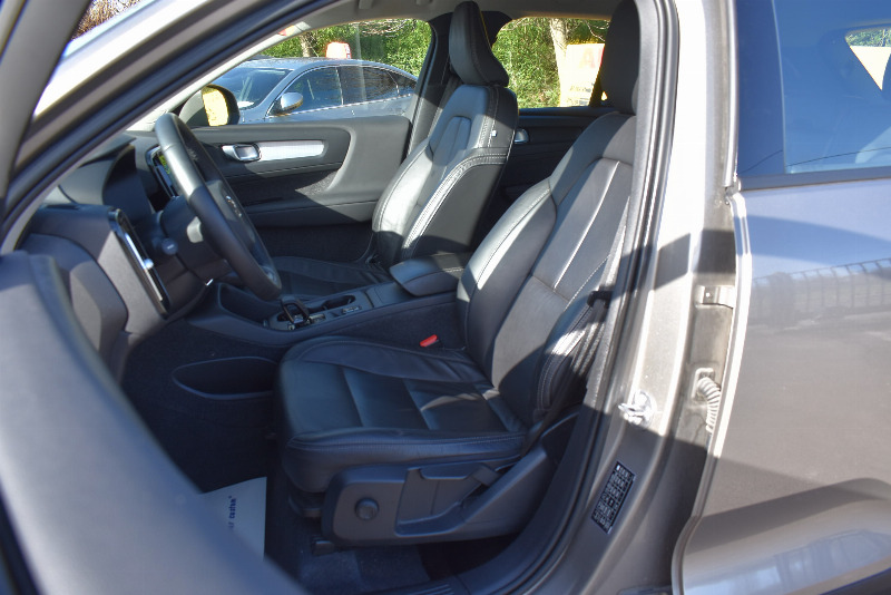 car Volvo XC40 id38541 photo #7