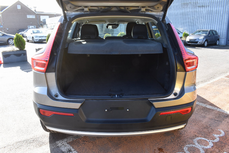 car Volvo XC40 id38541 photo #8