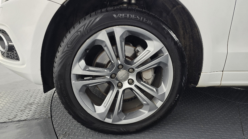 car Audi Q5 id38752 photo #5