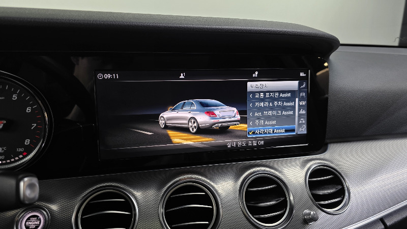 car Mercedes Benz E Class id39304 photo #16
