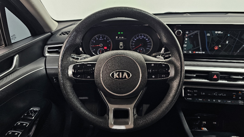 car KIA K5 id39337 photo #13
