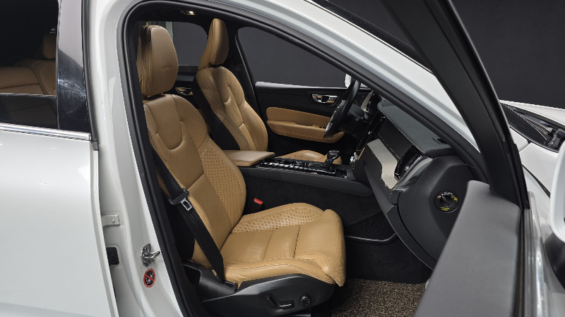 car Volvo XC60 id39448 photo #10