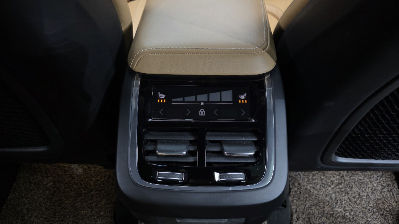 car Volvo XC60 id39448 photo #17