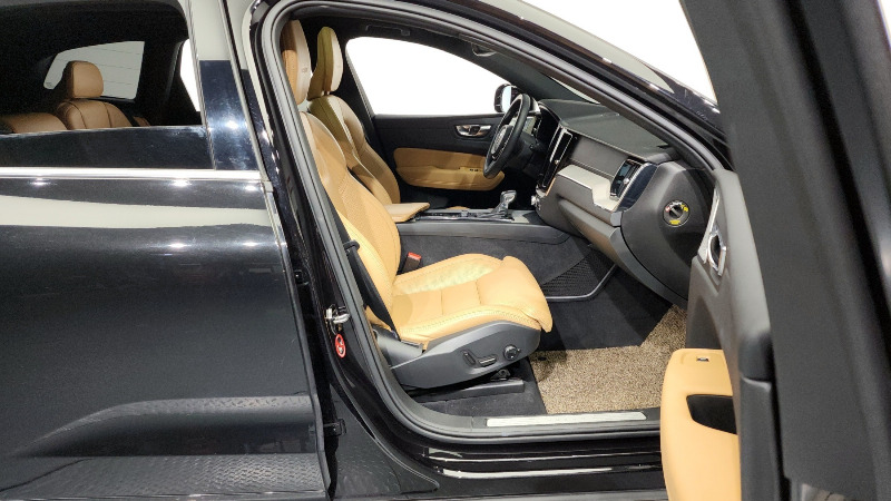 car Volvo XC60 id39449 photo #11