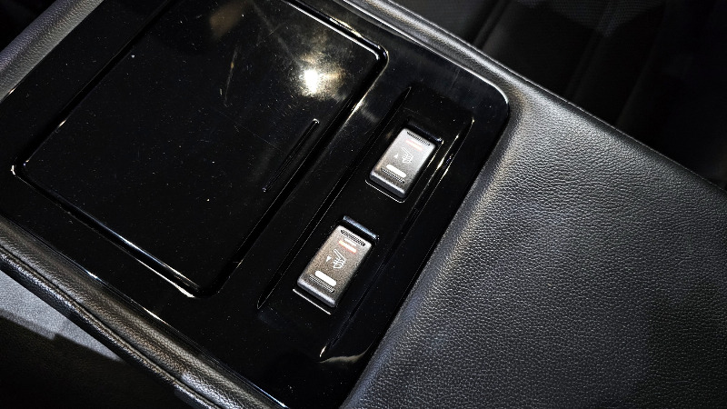 car Renault Samsung SM6 id39507 photo #18