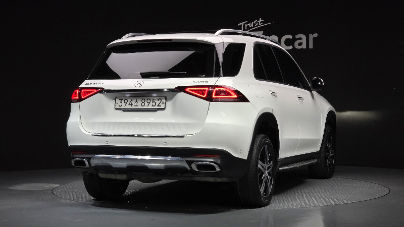car Mercedes Benz GLE id39515 photo #2