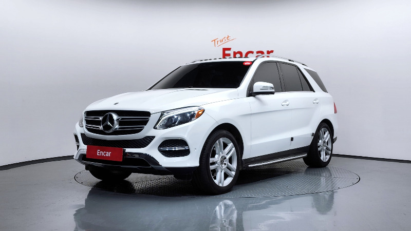 car Mercedes Benz GLE id39583 main photo