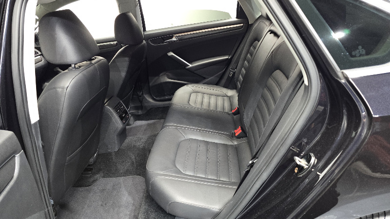 car Volkswagen Passat id39764 photo #11