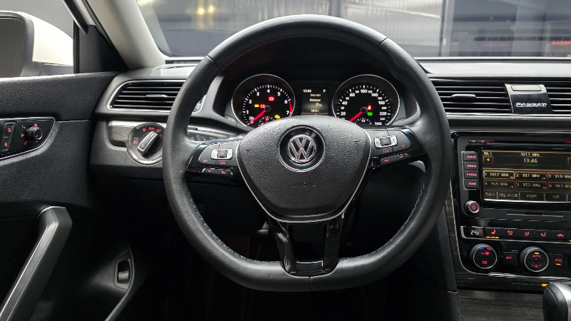 car Volkswagen Passat id39774 photo #13