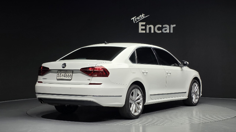 car Volkswagen Passat id39774 photo #2
