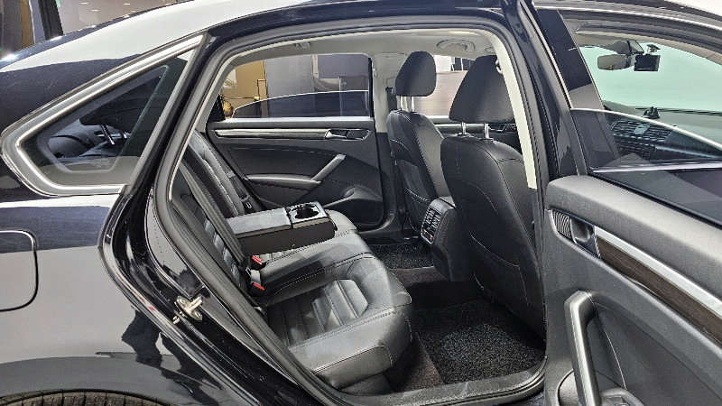 car Volkswagen Passat id39782 photo #11