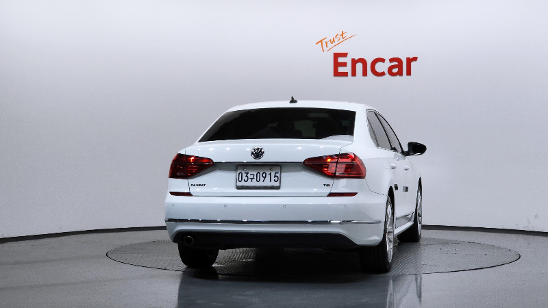 car Volkswagen Passat id39787 photo #4