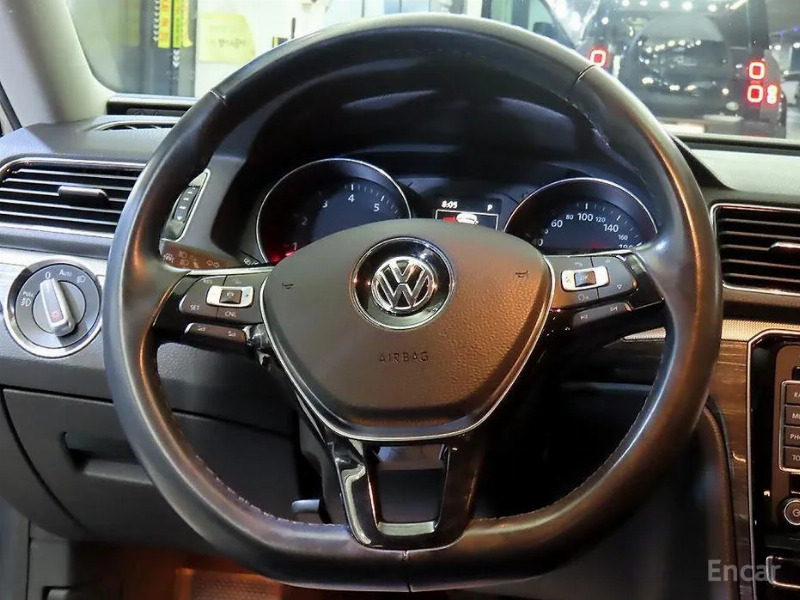car Volkswagen Passat id39811 photo #8