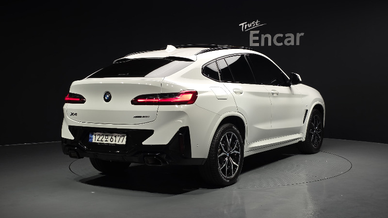 car BMW X4 id39997 photo #2