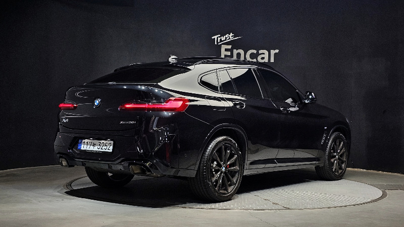 car BMW X4 id40011 photo #2