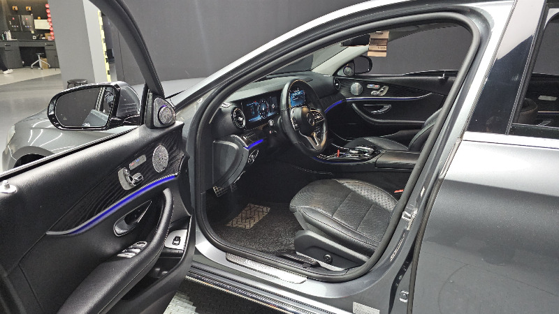 car Mercedes Benz E Class id40061 photo #10