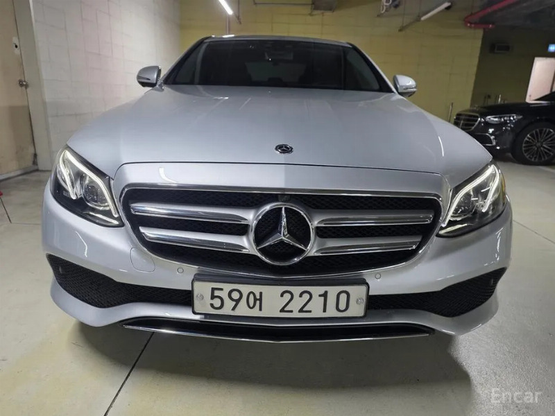 car Mercedes Benz E Class id40070 photo #3