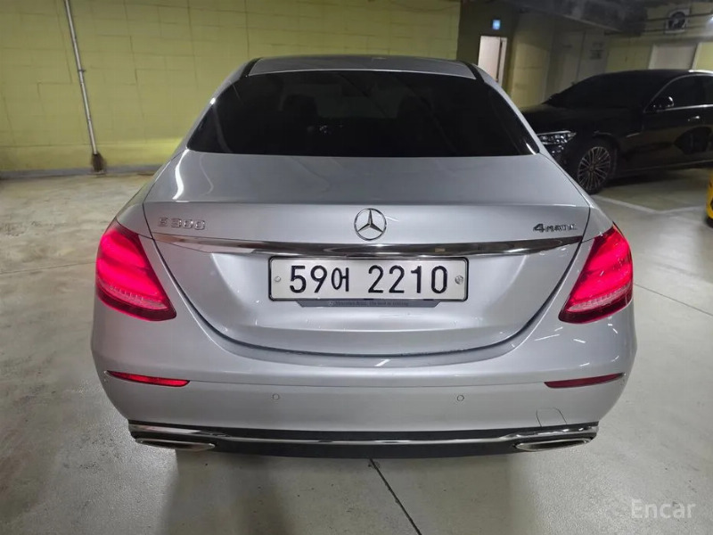 car Mercedes Benz E Class id40070 photo #4
