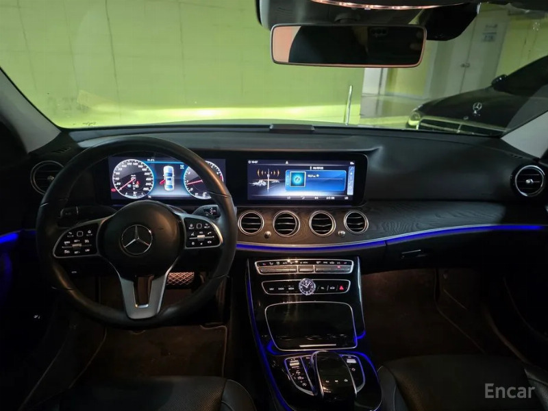 car Mercedes Benz E Class id40070 photo #9