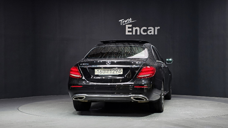 car Mercedes Benz E Class id40076 photo #4