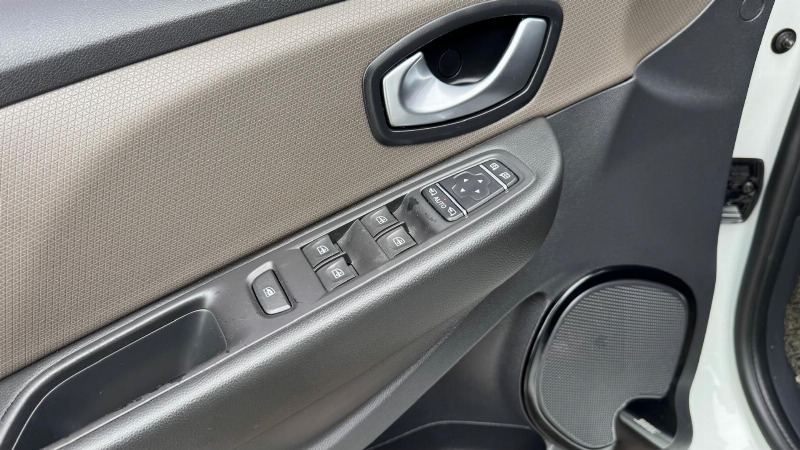 car Renault Samsung CILO id40078 photo #10