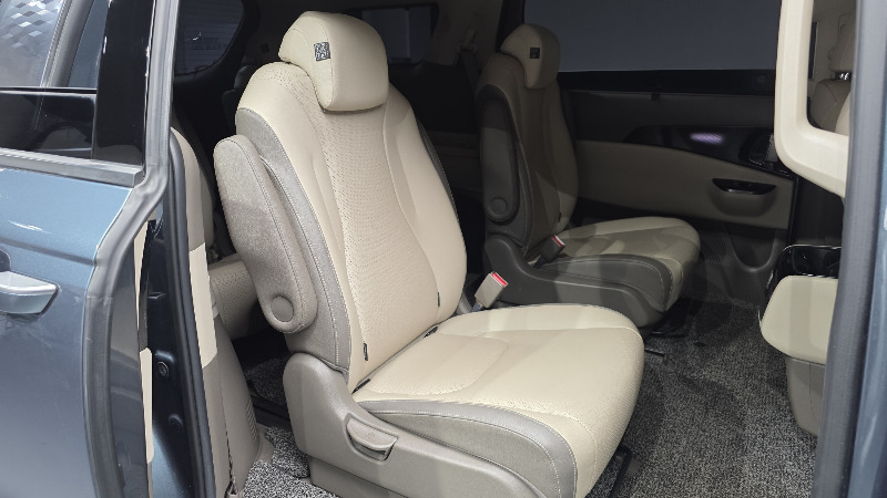 car KIA Carnival id40092 photo #12